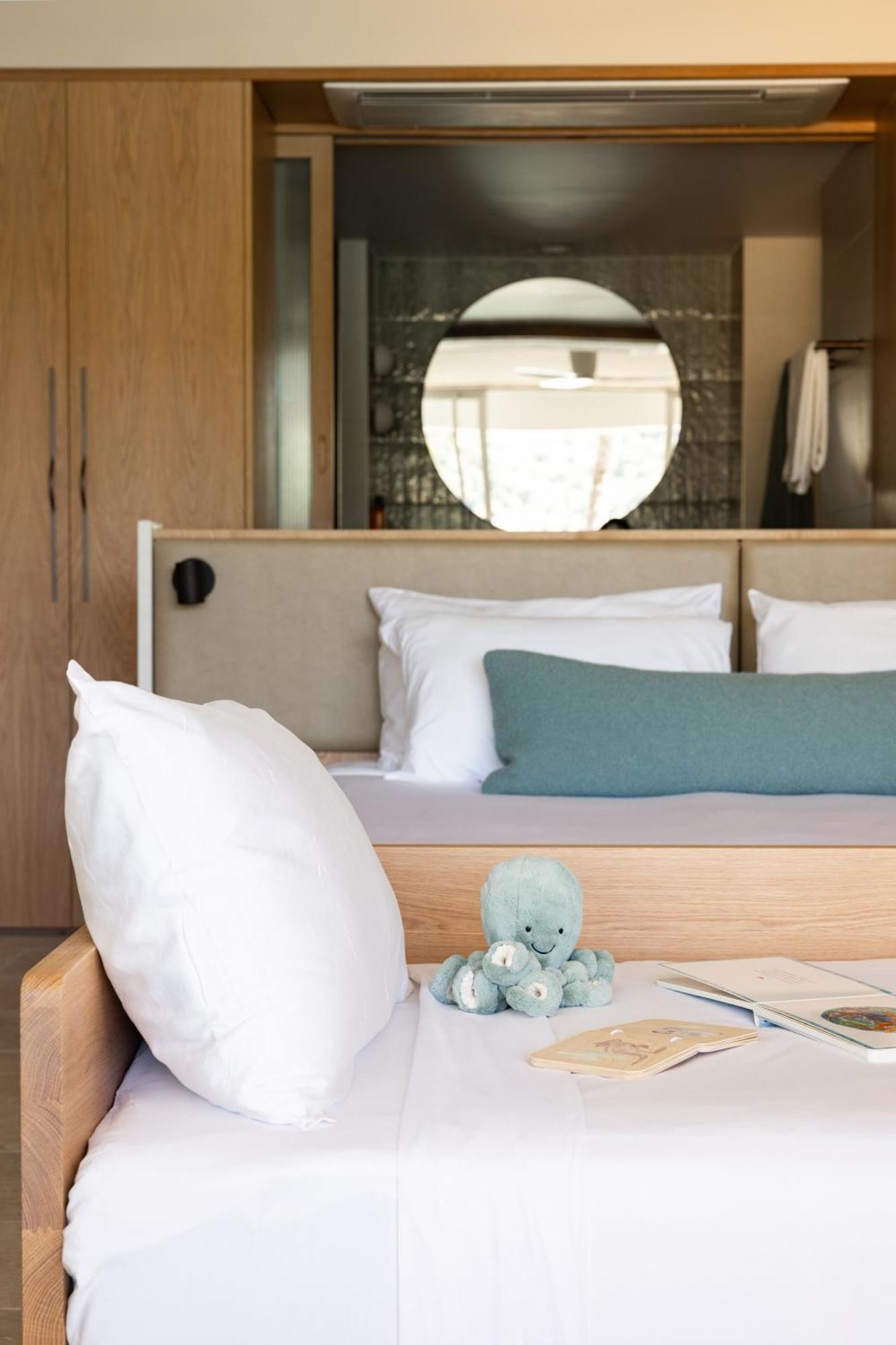 The Sundays Hotel Hamilton Island Exterior photo
